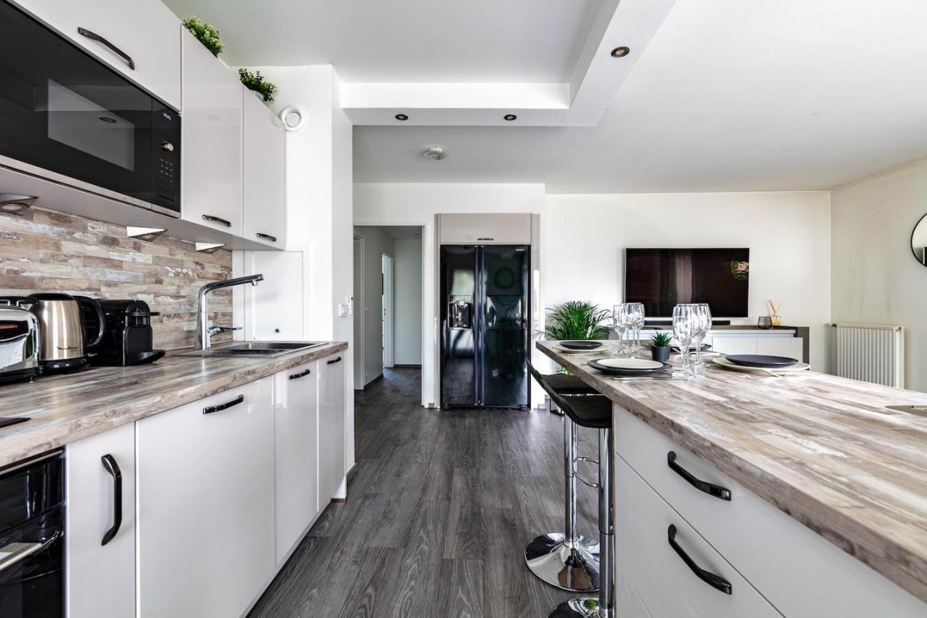 Charmant Refuge Avec Jardin, A 6 Minutes A Pied Du Metro Creteil L Echat-Lovely Retreat With Garden, Located A 6-Minute Walk From Creteil L Echat Metro Station 외부 사진